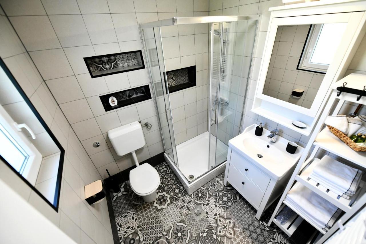 My Way Apartman I Sobe Saborsko Екстер'єр фото
